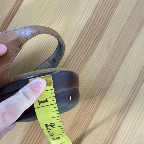 S.A.S. Sandals Tabby Slingback Comfort Sandal, Caramel Light Brown Color 7.5 - Picture 8 of 10